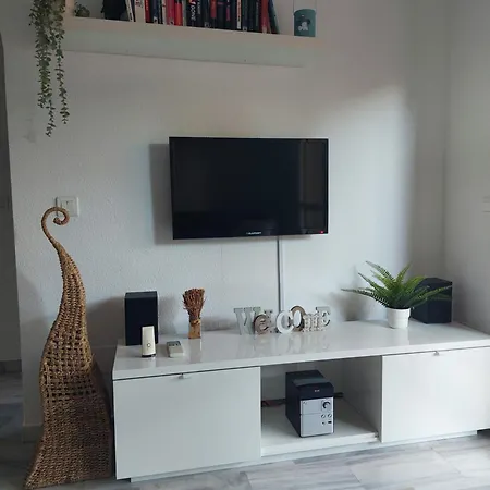 Moderno Internet Y Aparcamiento Gratis 아파트 *