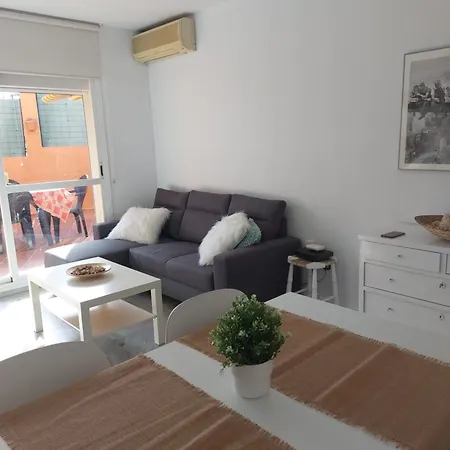 Moderno Internet Y Aparcamiento Gratis 아파트 *